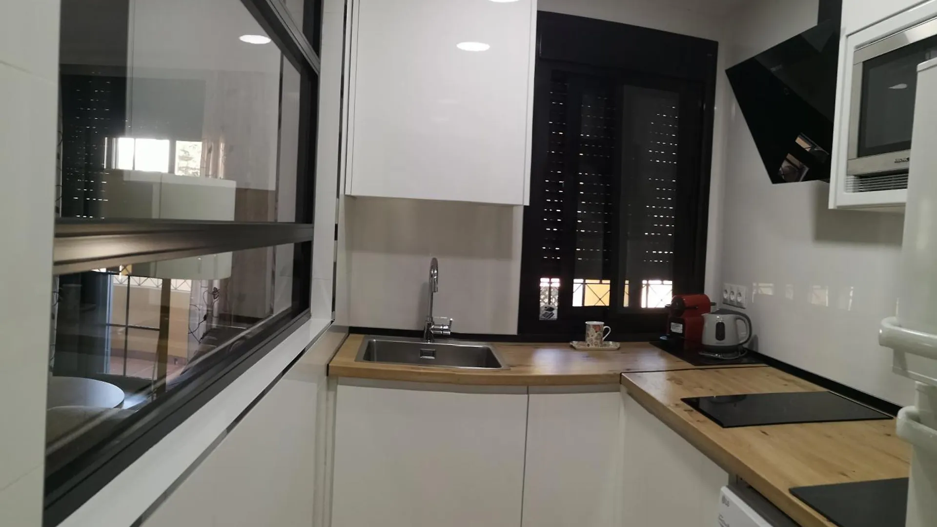 Appartement Apartamento Auxi Y Emilio En Playamar Torremolinos
